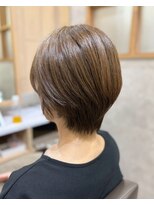 ロッカ(ROCCA) 明るめブラウン×丸みショート