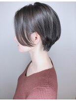 【morio 原宿】黒髪ショート