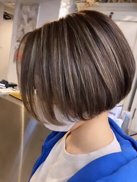 ヘアスタジオニコ(hair studio nico...) ハイライト前回のカラーに色を入れました