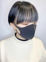 モリオフロムロンドン 原宿本店(morio from London) 【morio原宿】ショートヘアカラー　インナーカラーシルバー