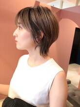 ヤコブ ヘアー(Jacob hair) くびれショートウルフ