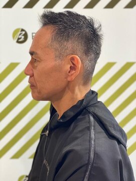 バーバーバー 四谷(BARBER-BAR) 大人の刈り上げスタイル