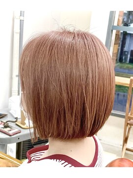 アール(hair salon R.) 『R.』のハイトーンBOB