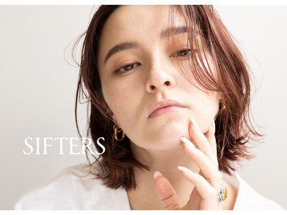 シフターズ(SIFTERS)の写真