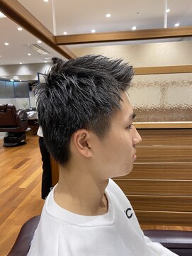 ヘアーズ ゼノン ルクアイーレ店(HAIR'S ZENON) ツーブロックスタイル