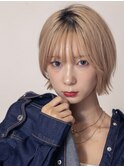イメチェン/ホワイトブロンド/外ハネボブ/美髪/吉祥寺