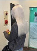 ホワイトブロンド/10代20代/ダブルカラーハイトーン難波/心斎橋