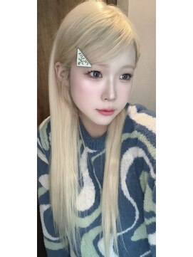 エミーバイモアムー(Emmie byMoremuu) 【あいり】ハイトーンロング