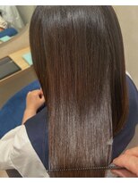サロウィン 名古屋本山店(SALOWIN)&nbsp;髪質改善inカラーxカーカーキベージュ/HIDE
