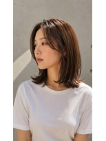 ビューティフルライフ(Beautiful Life) 外ハネミディアム×艶ブラウン軽めボブクールボブこなれ感