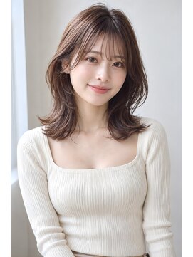 ベル 新宿(Belle) 透け感ベージュで柔らかく魅せるミディアムレイヤー