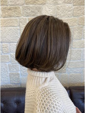 ヴァン カウンシル 川口店(VAN COUNCIL) 切りっぱなしボブ