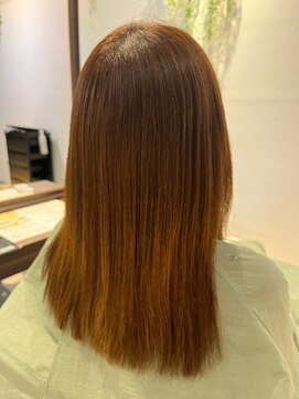 クレヨン ケース(Crayon case) ブラウン乾かすだけでまとまるサラツヤ髪ナチュラル