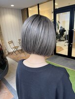 ヘアガーデン オフ(hair garden off) ペールグレイボブ