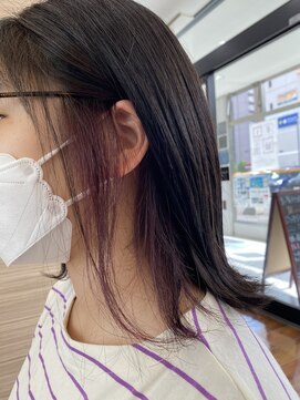 アローズソワン(HELLO'S SOIN) ワンポイントが可愛いインナーカラー