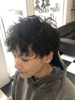 バーバーショップ ヘアーライフ アン(Barber Shop HairLife An)の写真/[大津/メンズサロン]マンツーマンであなたに似合うパーマをご提案！毎朝のスタイリングが楽にキマる♪