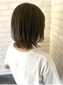 肩下外ハネ/くびれボブ/ブリーチ無し/グレージュ