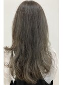 グレイヘアも透明感！ブルーアッシュ10トーン/10