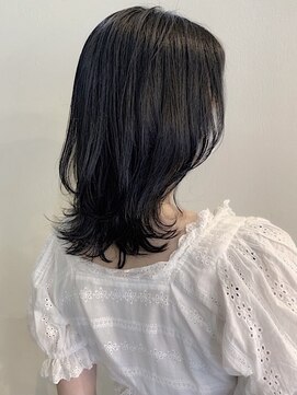 アイ(_i) 【CYAN】#10代#20代#ブルーアッシュ#透け感#ウルフ