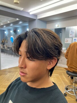 アレス バイ シカ 神戸三宮元町店(ALLES by Cica) ニュアンスセンターパート