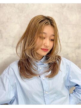 レイ(Lay.) 【代表内堀】こなれ感ワンカールレイヤーカット