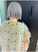 ヘイリーボブ×ホワイトカラー