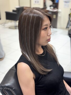 アフロディーテ(Aphrodite) スジ感ハイライト／白髪ぼかし/アッシュシルバー