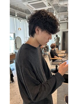 モアナ バイ ラナ(MoanA BY LANA) シャドウパーマ