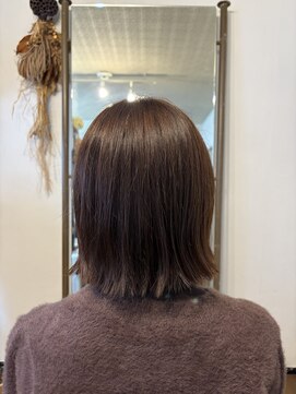 ハコ(haco) グレージュブラウン肩上ボブヘア