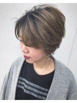 ハンサムショート×マットグレージュ