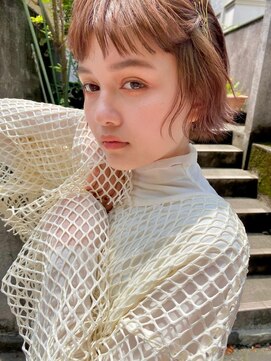 エルメ クラマエ(Elme) ナチュラルなハイカラーはアレンジで更に可愛さアップ