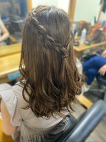 リエラ 新宿(RIERA)&nbsp;ヘアセット/ヘアメイク/巻きおろし/逆毛/卒業式[新宿/新宿駅]
