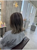 グレージュハイライトバレイヤージュ