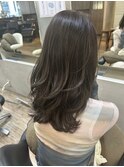 【Lu7ccica PARIS sayumi】グレージュカラー