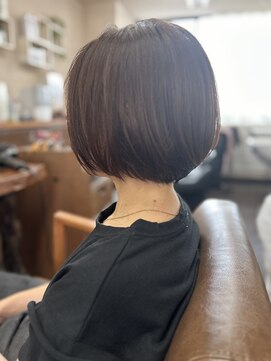 アート(art) ふんわりボブ(*^o^*)