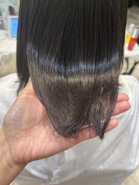 ケンジ 平塚 アネッタ(KENJE annetta) サラサラツヤツヤストレート