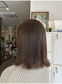 アッシュベージュ