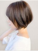 "大人可愛いショート前下がり刈り上げボブナチュラルブラウン "