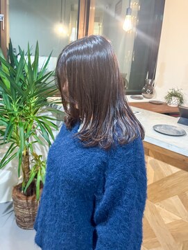 クリック(Click) 黒髪/クラゲヘアー/オリーブグレー/小顔/ココアベージュ/小倉