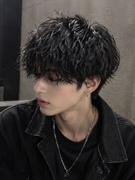 ローグ(ROGUE) シャドウパーマ マッシュ
