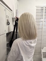 ヘリア(HELIA)&nbsp;【ペールミルキーホワイトカラー】