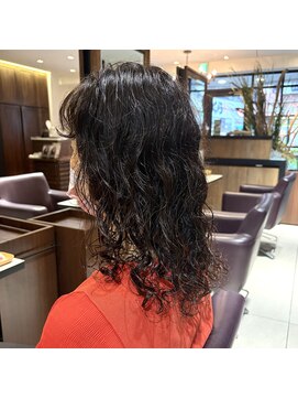 アイフィール アヴェダ 瑞江店(i feel AVEDA) 大人の強めパーマ×ミディアム
