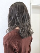 ヘアーデザイン シュシュ(hair design Chou Chou by Yone)&nbsp;☆chou chou☆ハイライトグレージュ×ふわミディ♪