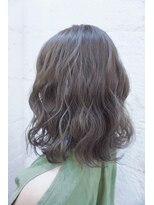 ティンク 横須賀中央(Tink)&nbsp;グレージュ×ロブウェーブ◎