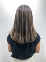 ロータス(Lotus)&nbsp;バレイヤージュ × ベージュ