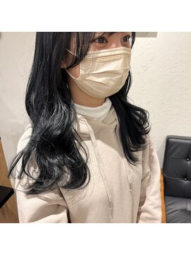 アルマヘアー(Alma hair by murasaki) ◎ブルーブラックカラーのロングスタイル◎