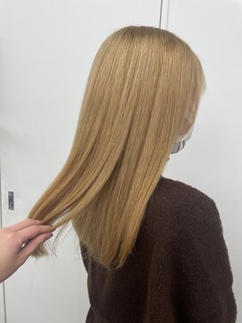 エイト 恵比寿店(EIGHT ebisu) うるつやホワイトブリーチイエローベージュ