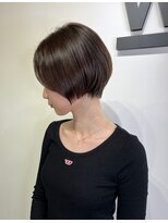 アンダーバーホワイト 広島 並木店(_WHITE)&nbsp;ダークショコラブラウン/前下がり丸みショート