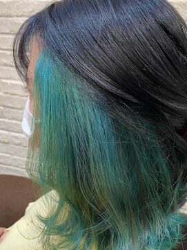 ネオリーブアオバ 高田馬場店(Neolive aoba) インナーカラーグリーン/イルミナカラー/アディクシーカラー