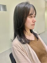 フイ(HUI)&nbsp;グレージュカラーダークアッシュベージュくすみカラー